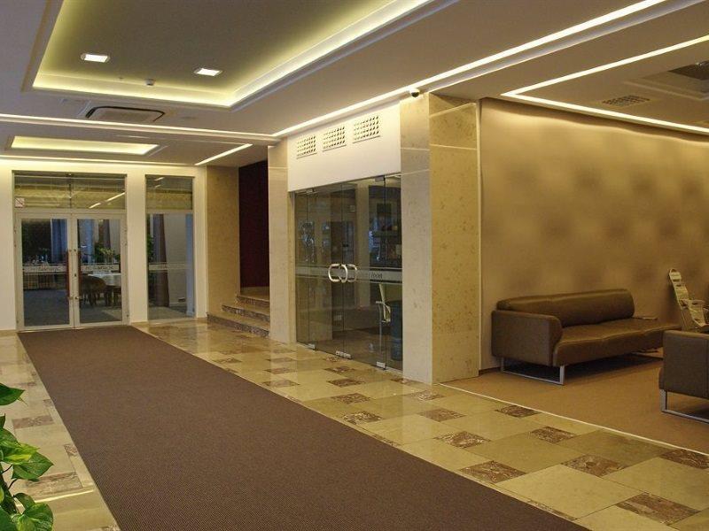 Hotel Ikar Πόζναν Εξωτερικό φωτογραφία